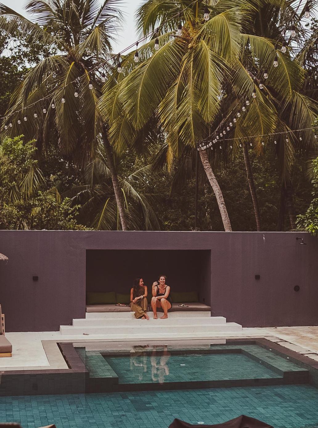 The Salty Pelican Yoga & Surf Retreat 迪克韦勒 外观 照片